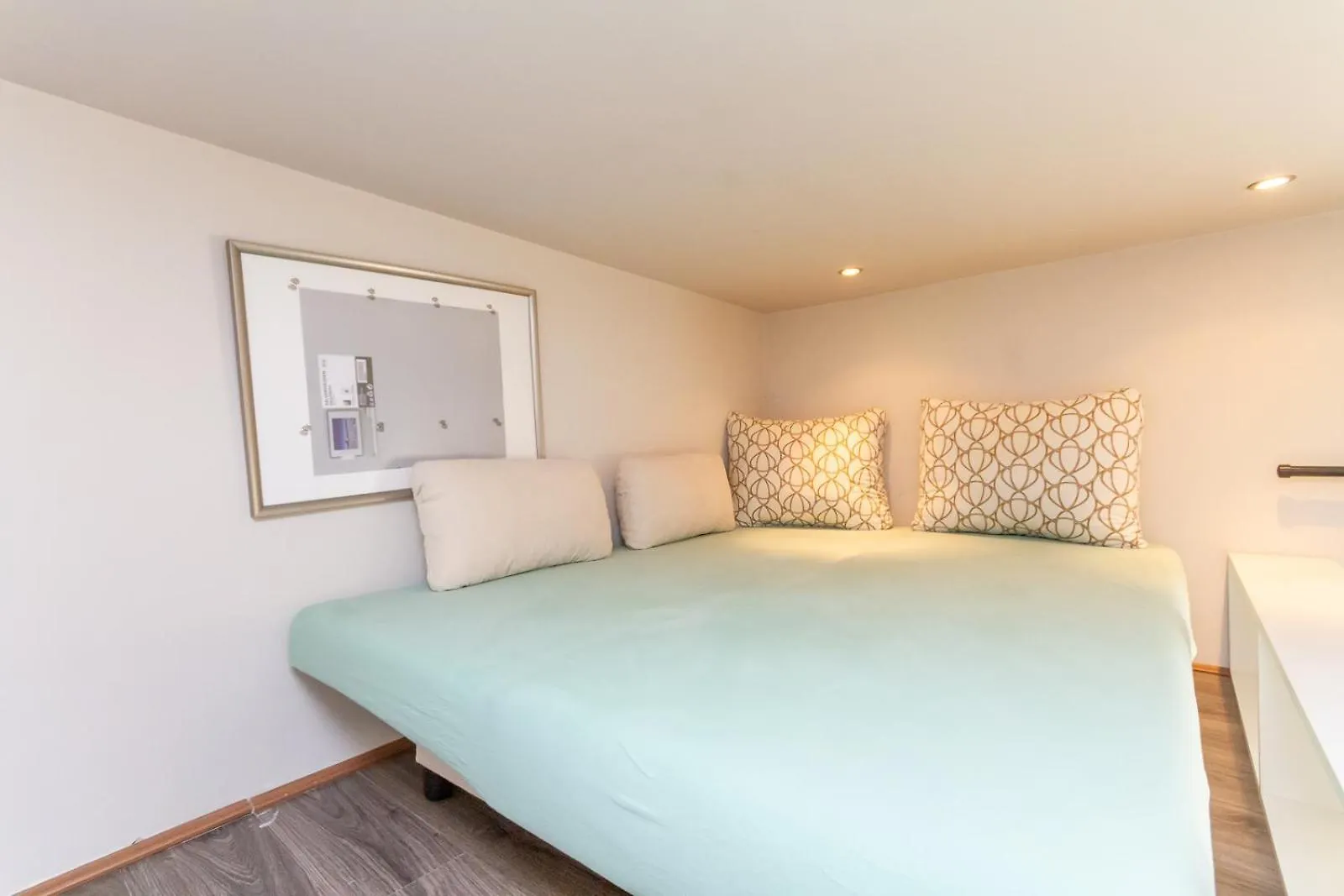Galerie Grandeur With 2Br By Newave Apartments Budapešť