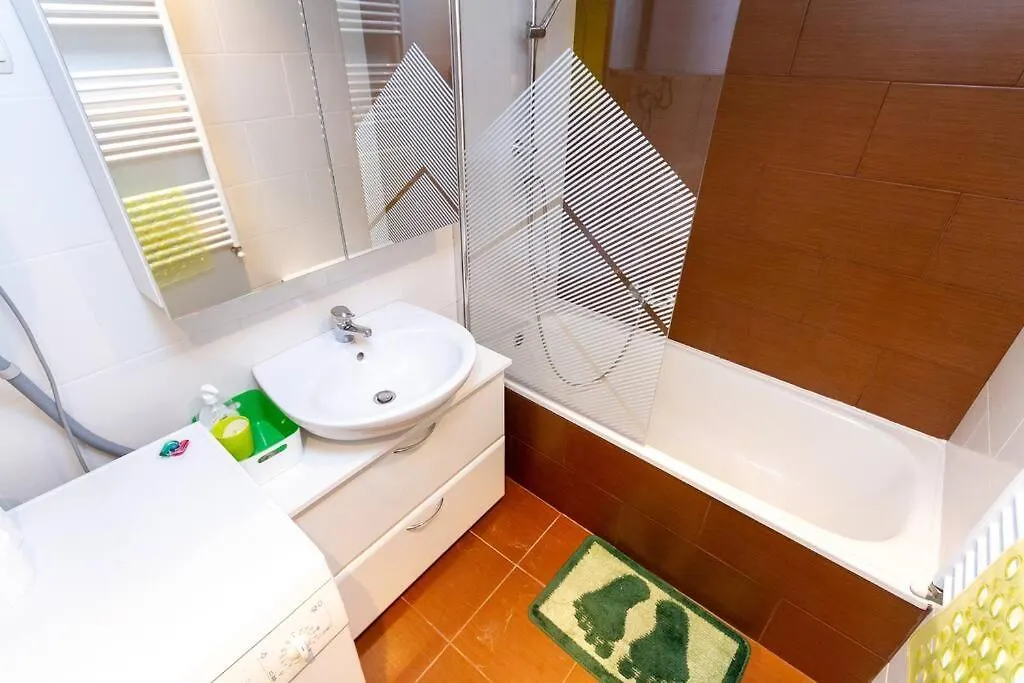 Galerie Grandeur With 2Br By Newave Apartments Budapeste Hungria