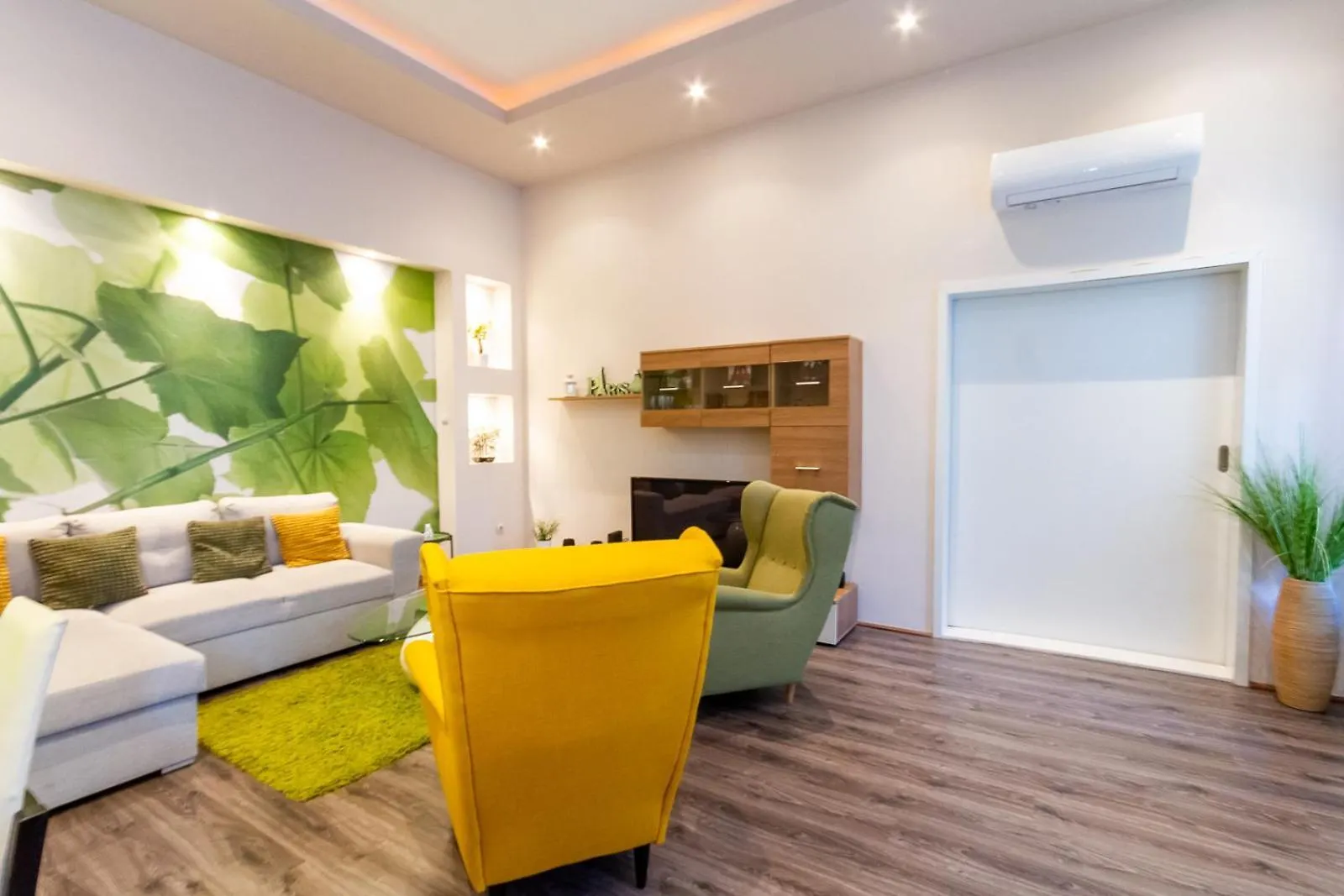 Galerie Grandeur With 2Br By Newave Apartments Budapeste