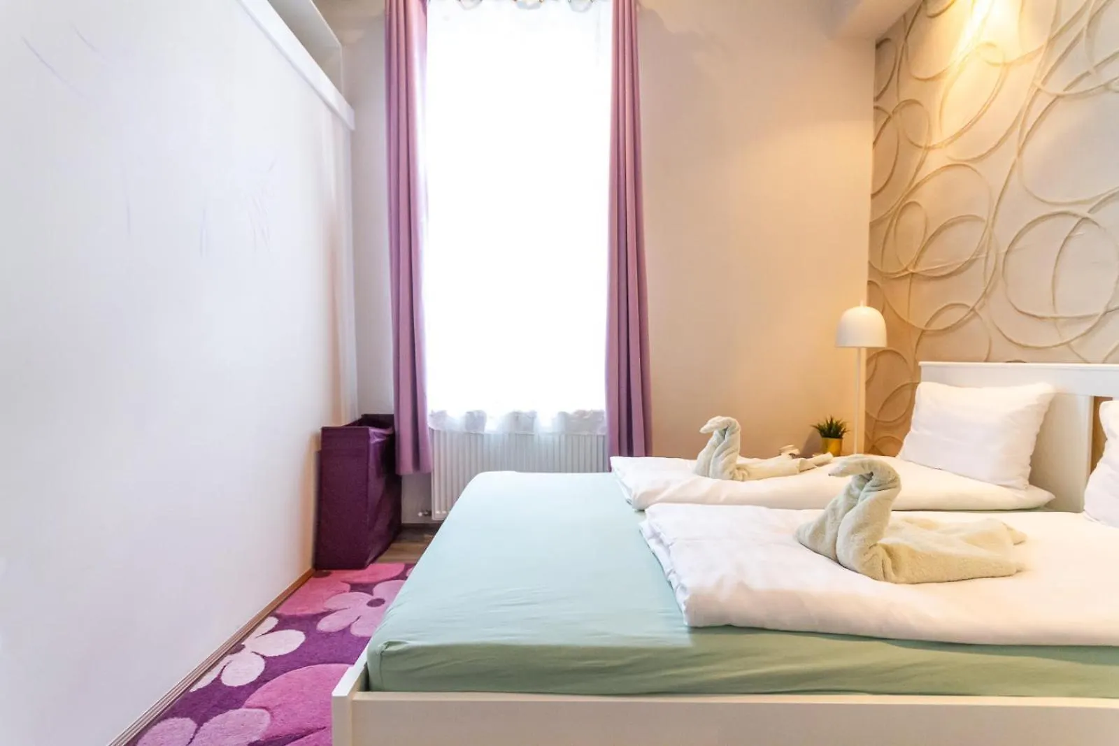 Galerie Grandeur With 2Br By Newave Apartments Budapeste